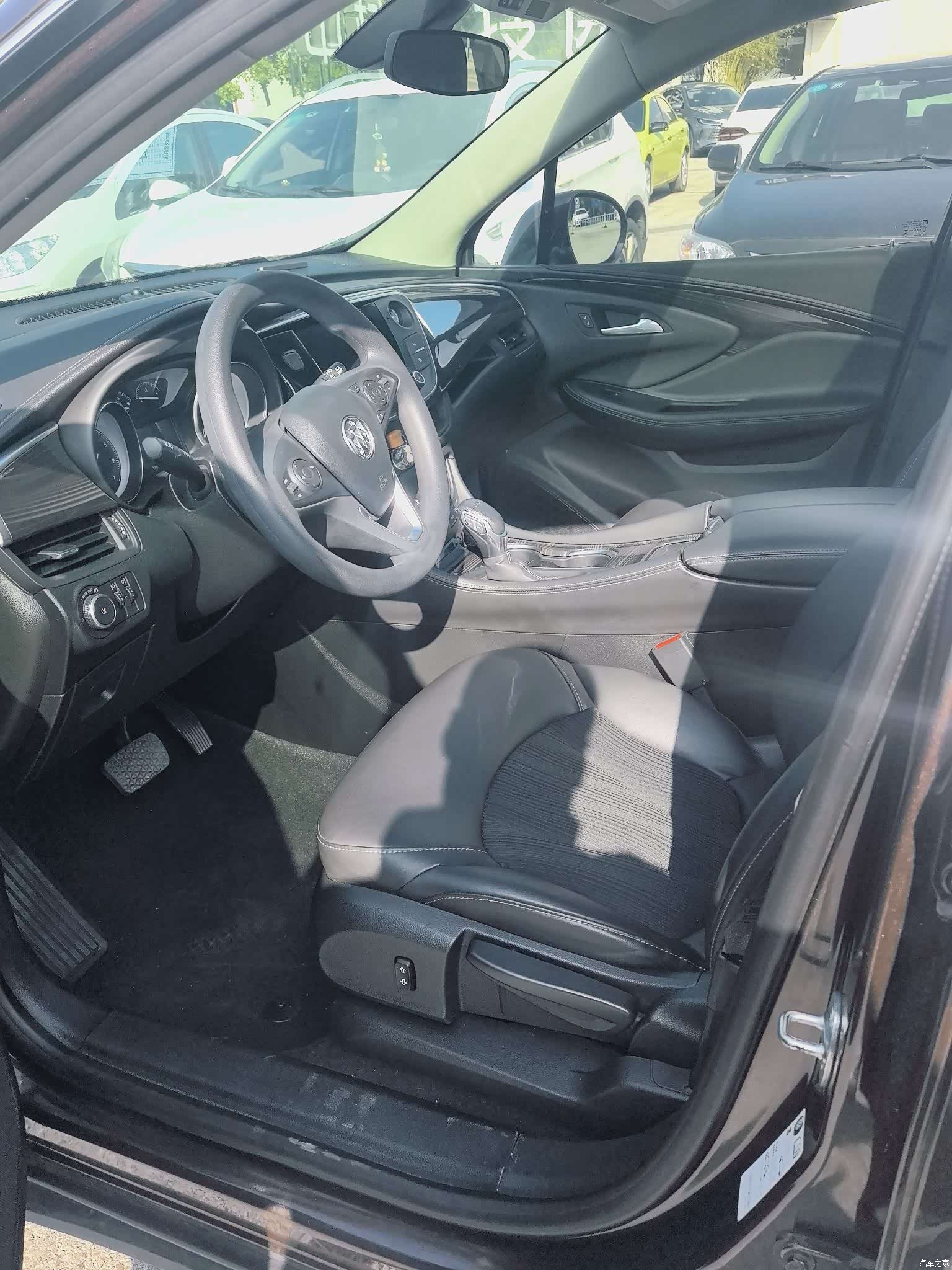 Buick Envision Plus, 2021 4