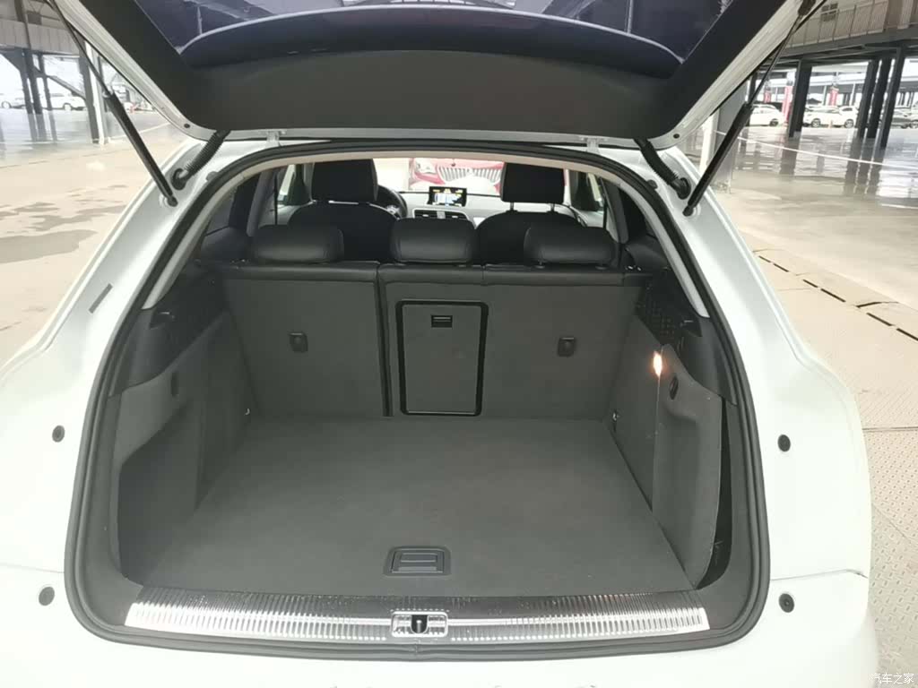 Audi Q3, 2016 19
