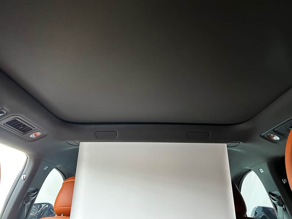 AITO Ask the world M9