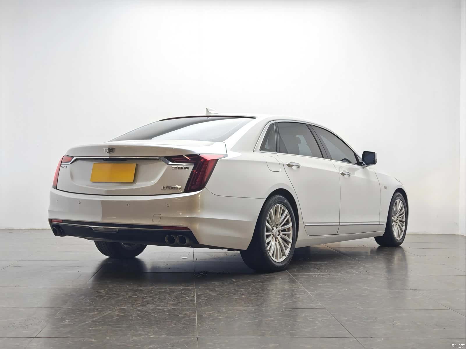 Cadillac CT6, 2021 3