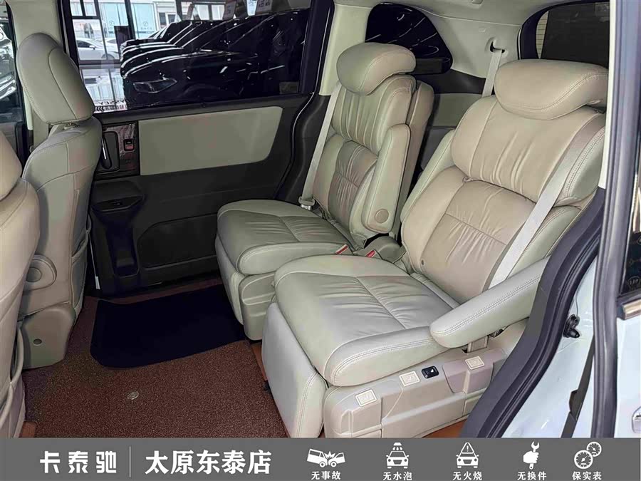Honda Odyssey 2018, фото 25