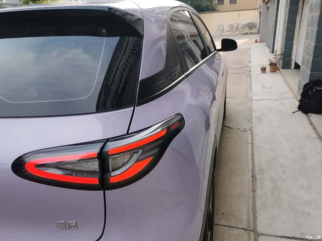 Geely Xingyuan, 2025 8
