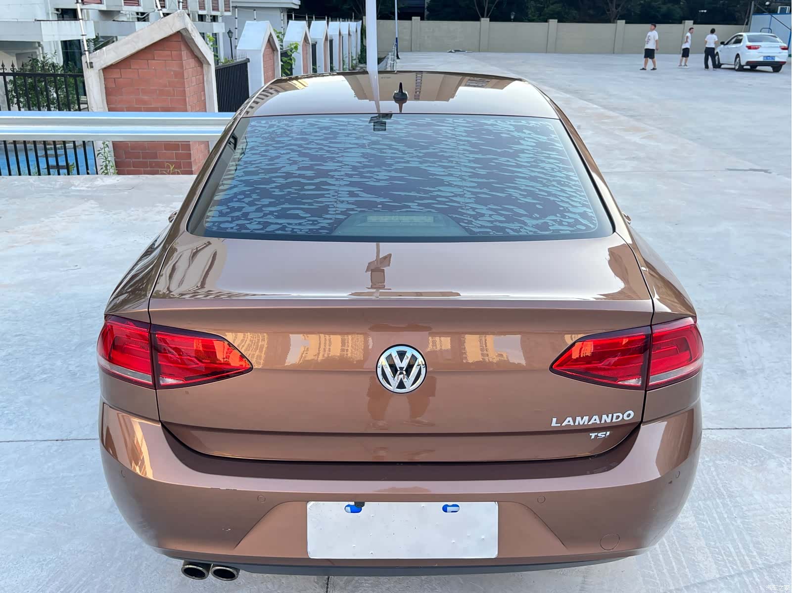 Volkswagen Lamando, 2015 4