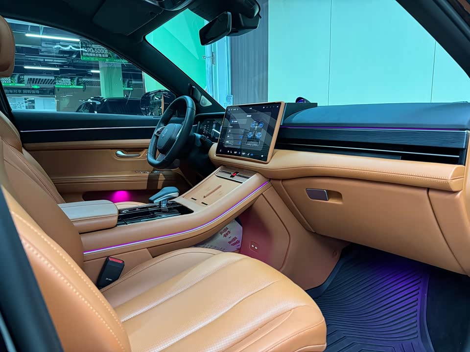 AITO Ask the world M7