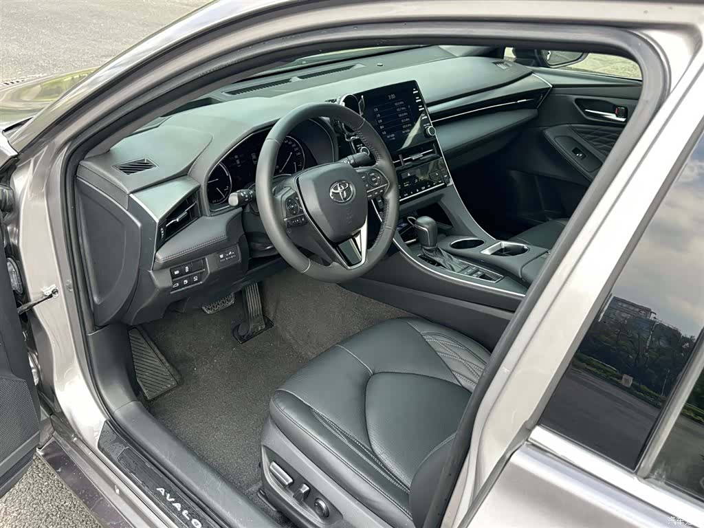 Toyota Avalon, 2019 6