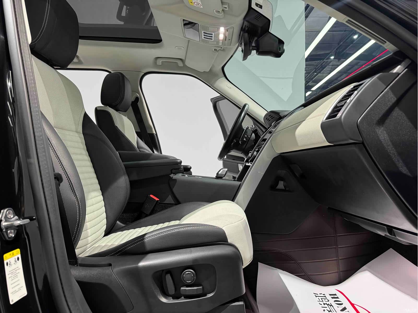 Land Rover Discovery, 2021 12