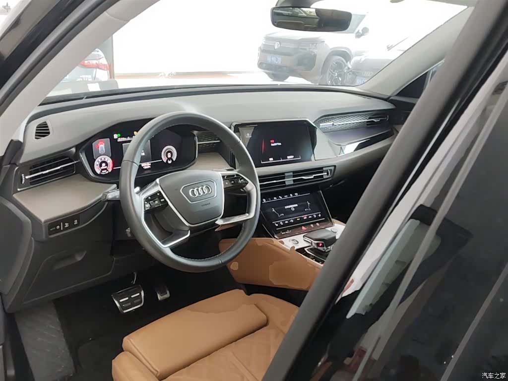 Audi Q6, 2025 10