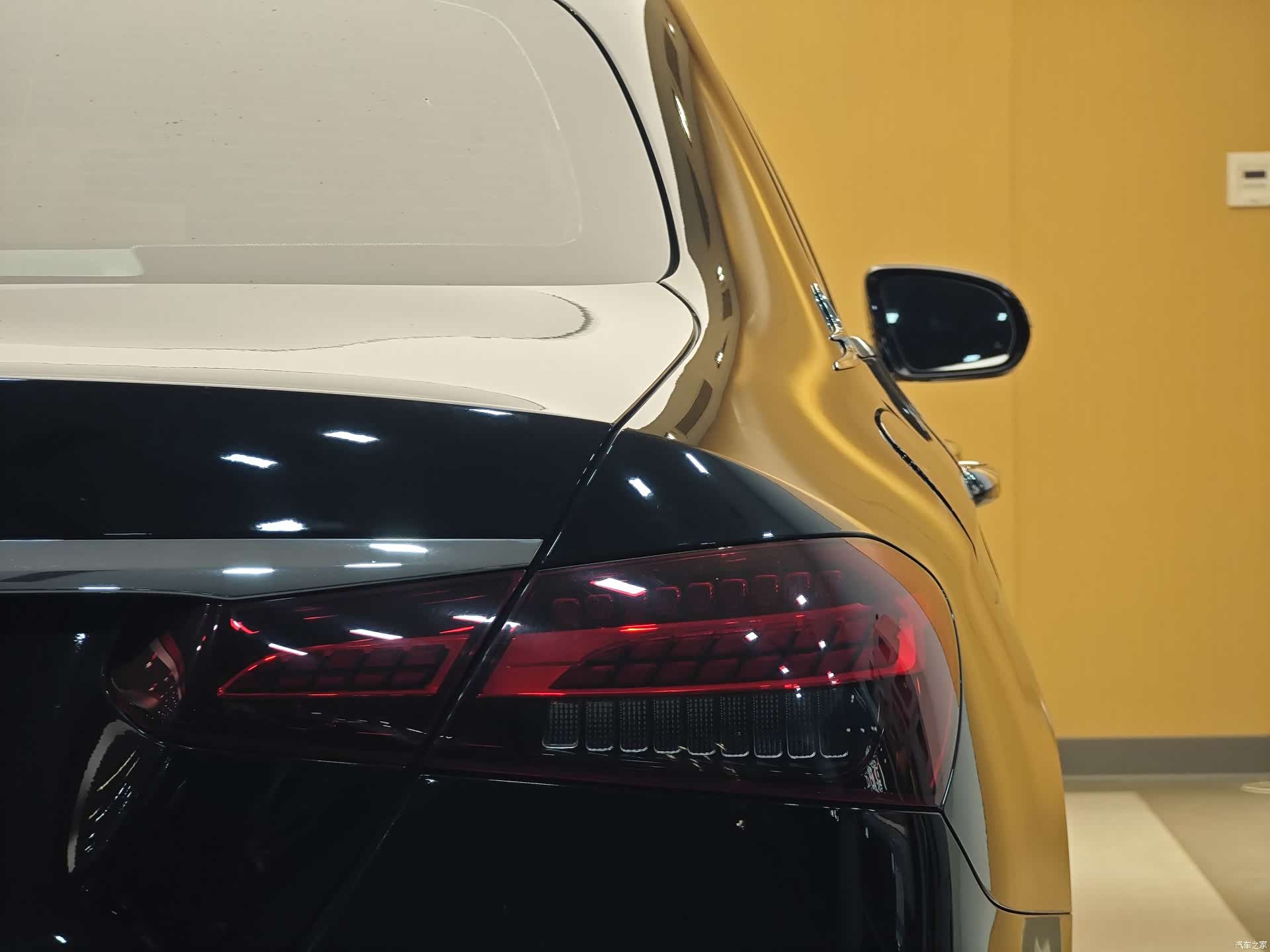 Mercedes-Benz E-Class, 2021 27