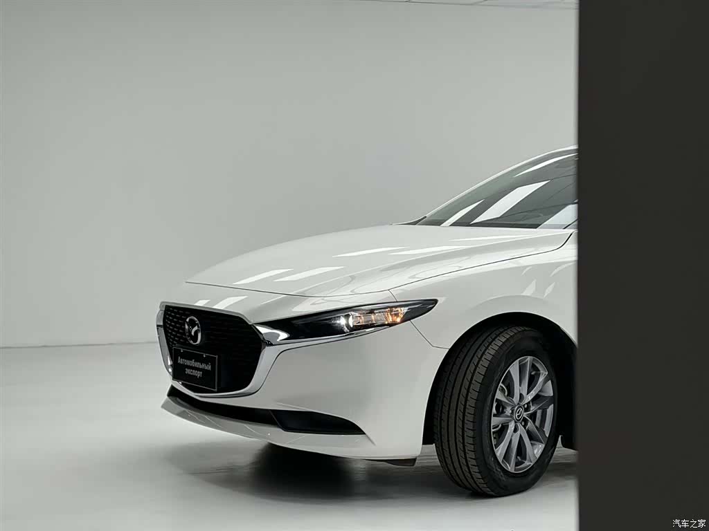 Mazda Mazda3, 2023 4