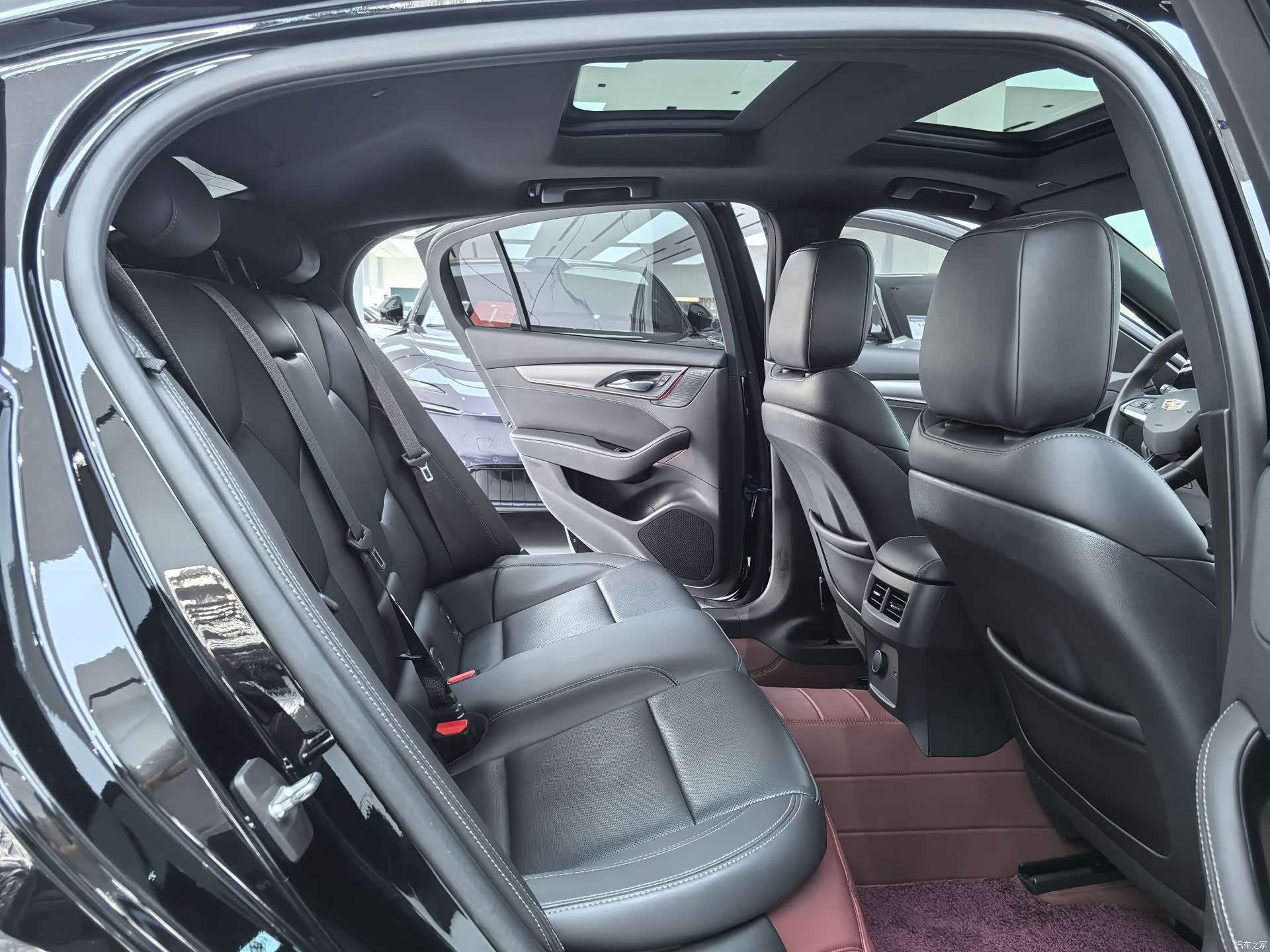 Cadillac CT5, 2024 10
