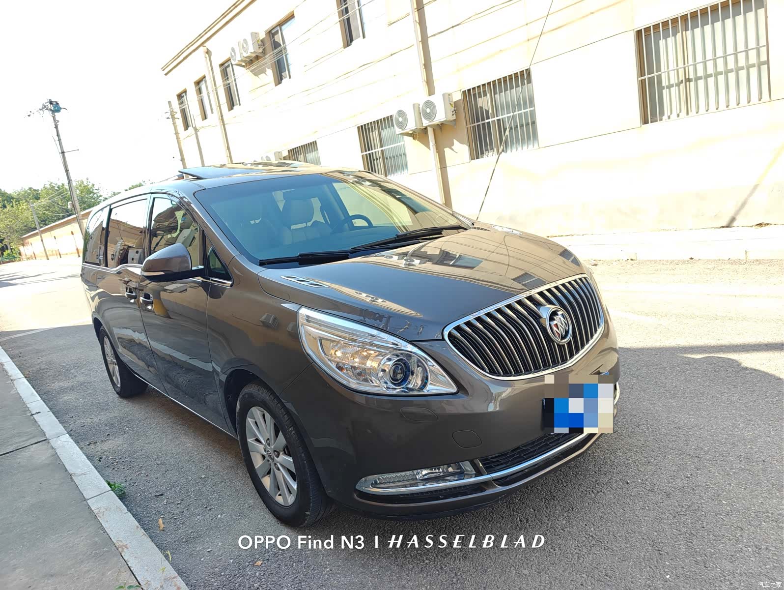 Buick GL8, 2015 3