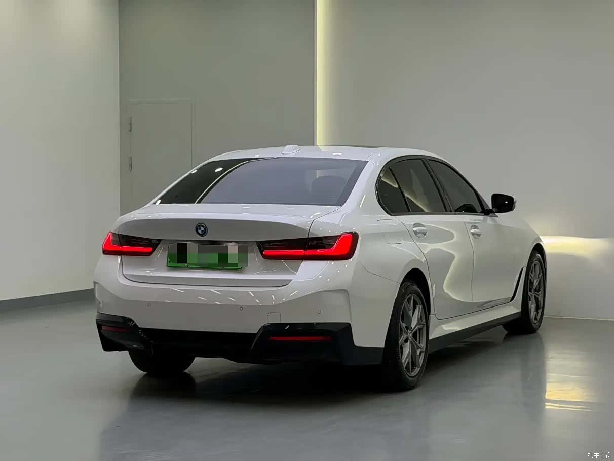 BMW i3, 2024 6