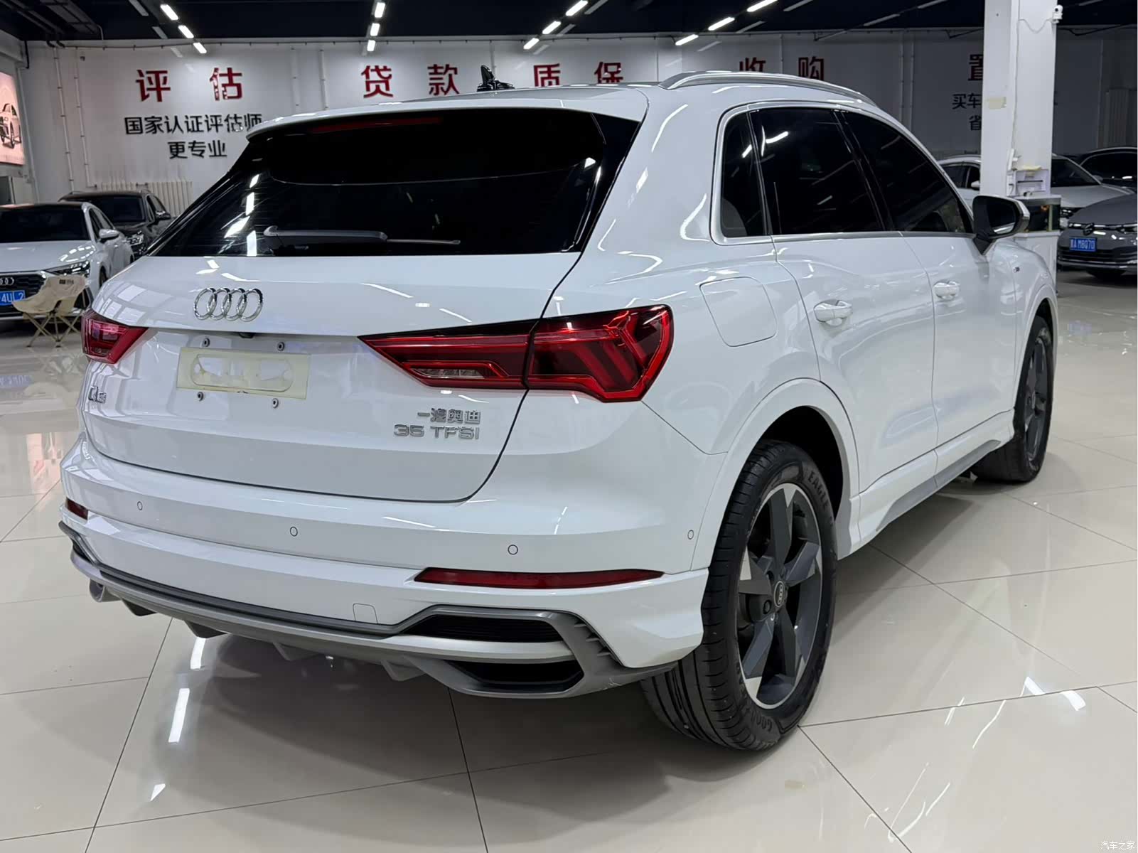 Audi Q3, 2022 6