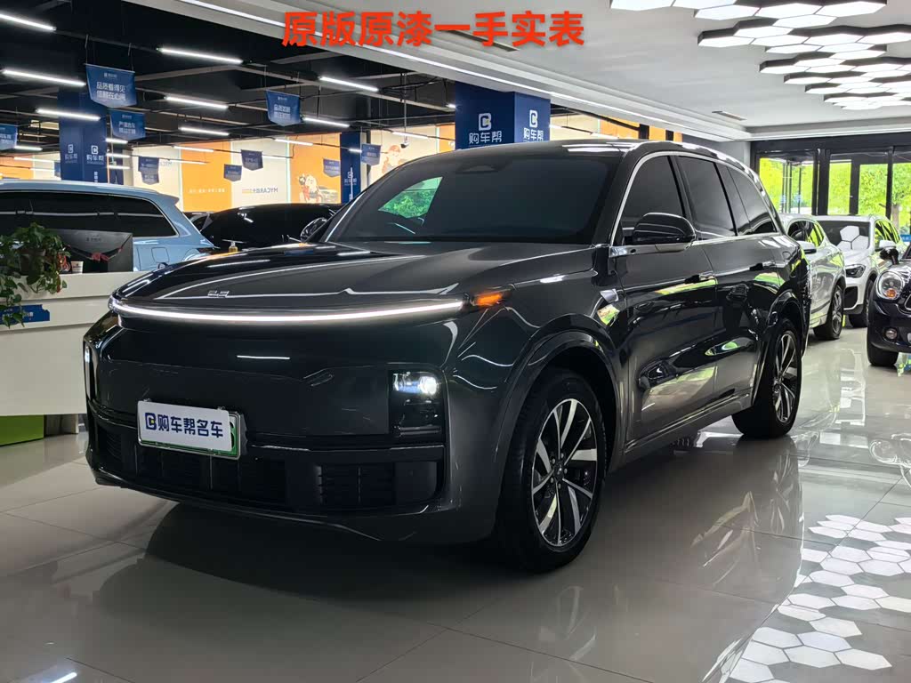 Li Auto L8