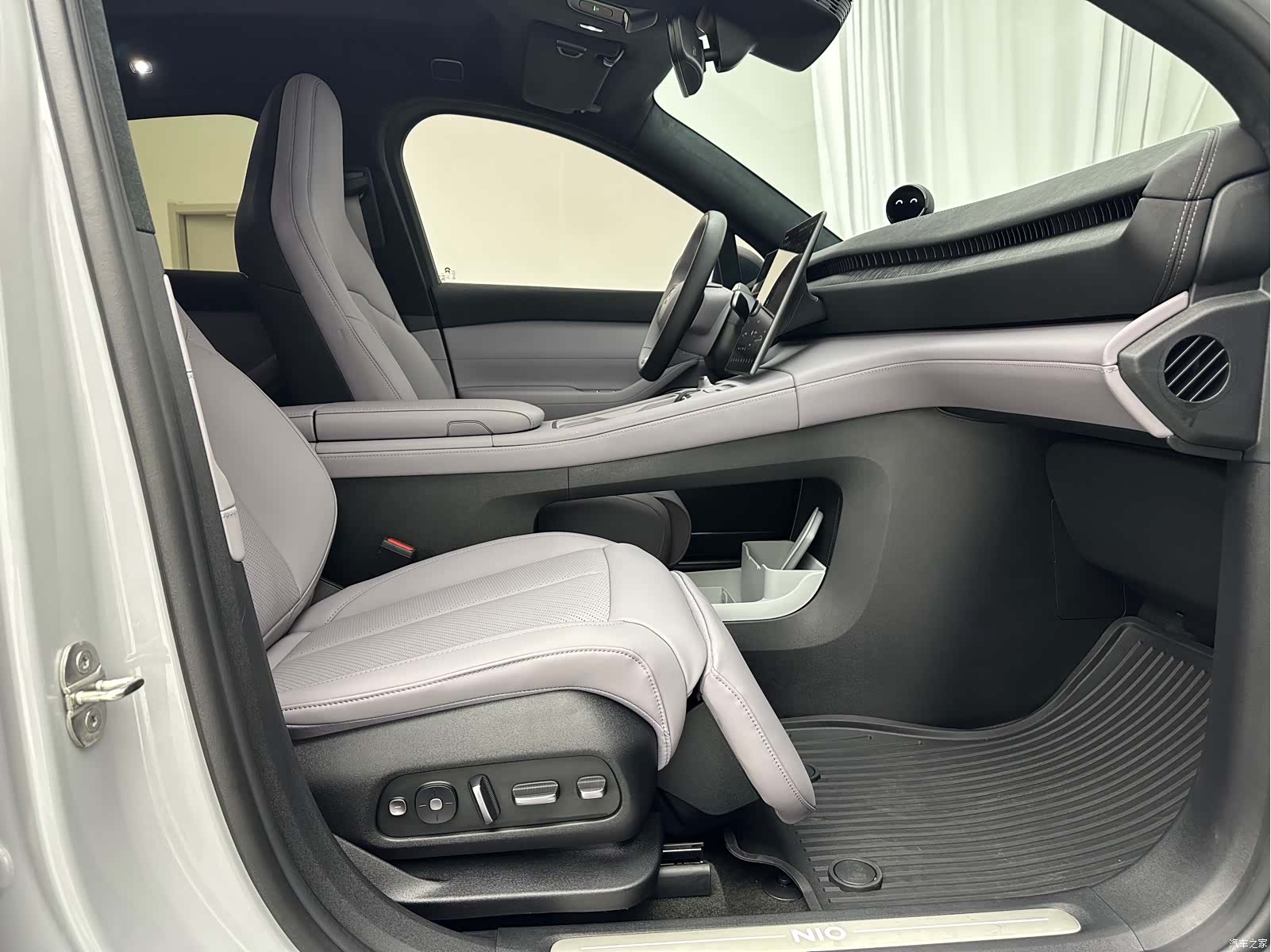 NIO EC6, 2025 13