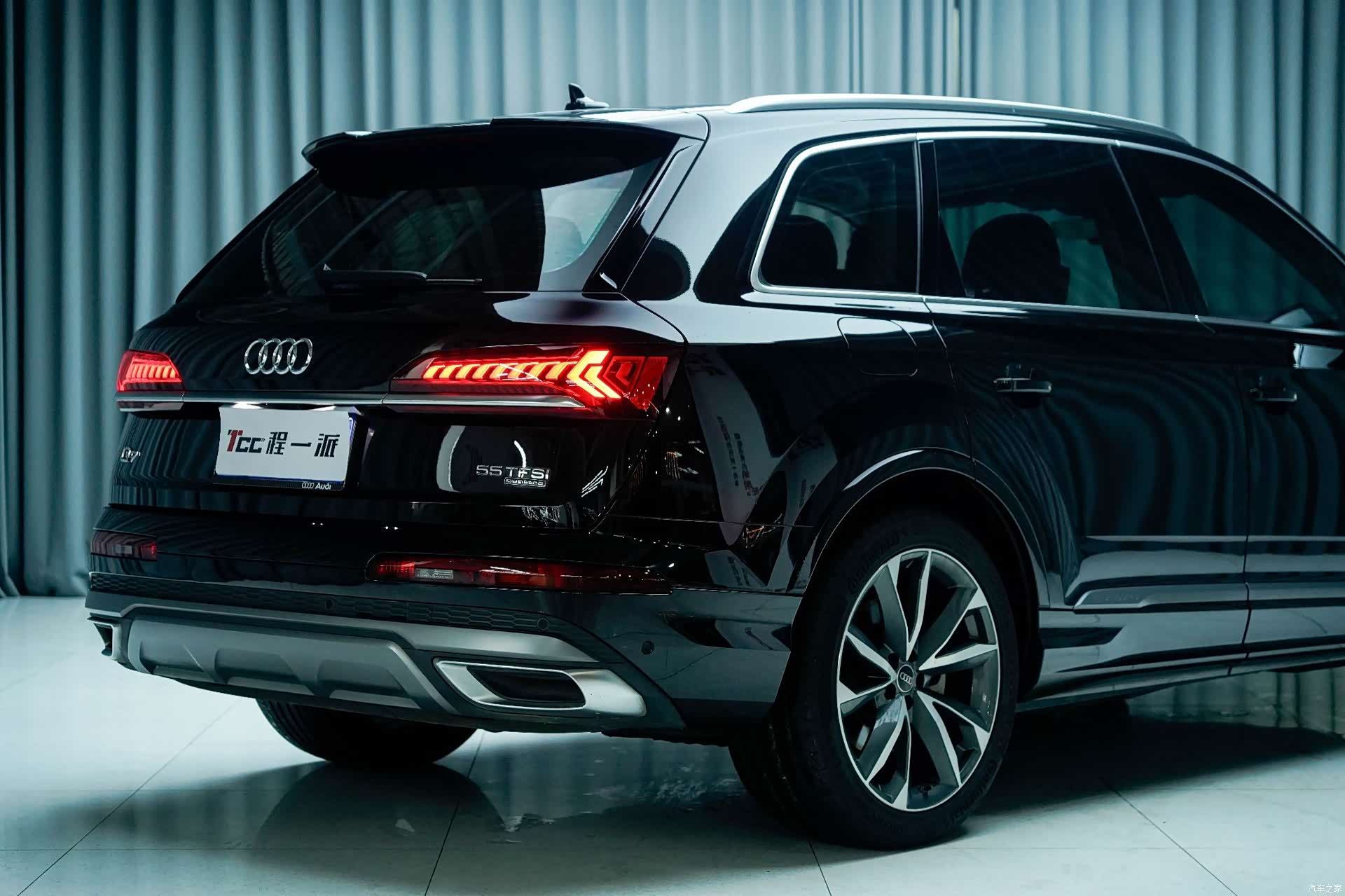 Audi Q7, 2023 6
