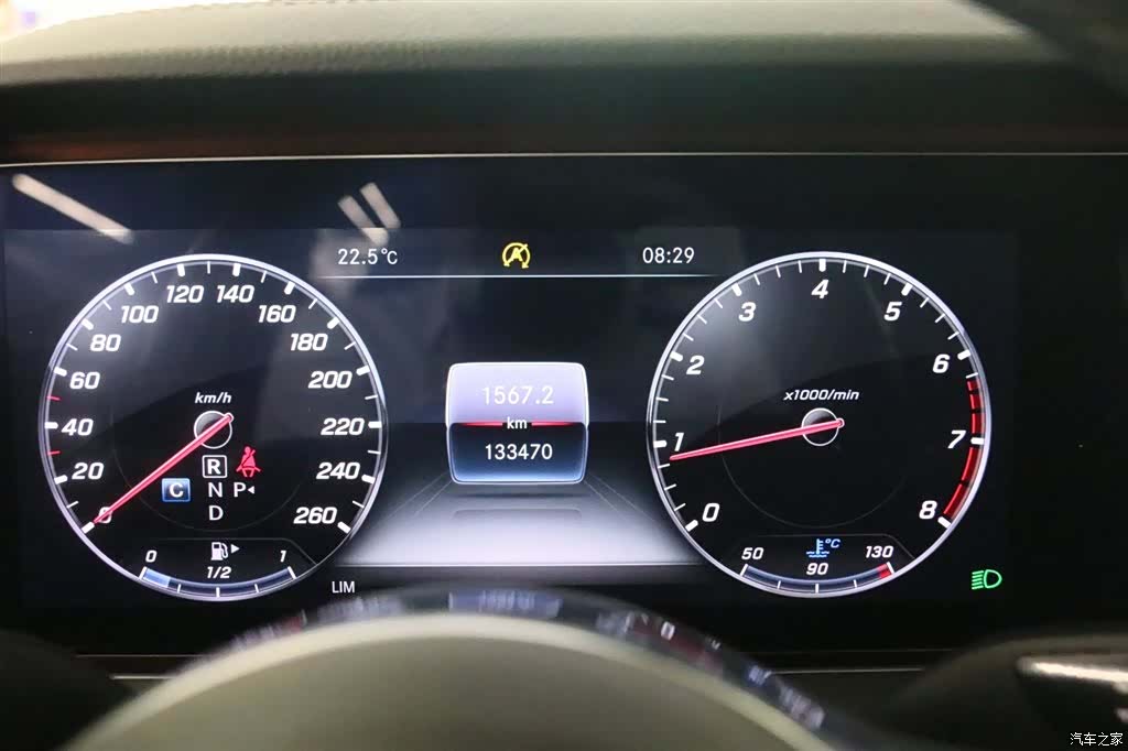 Mercedes-Benz E-Class, 2018 7