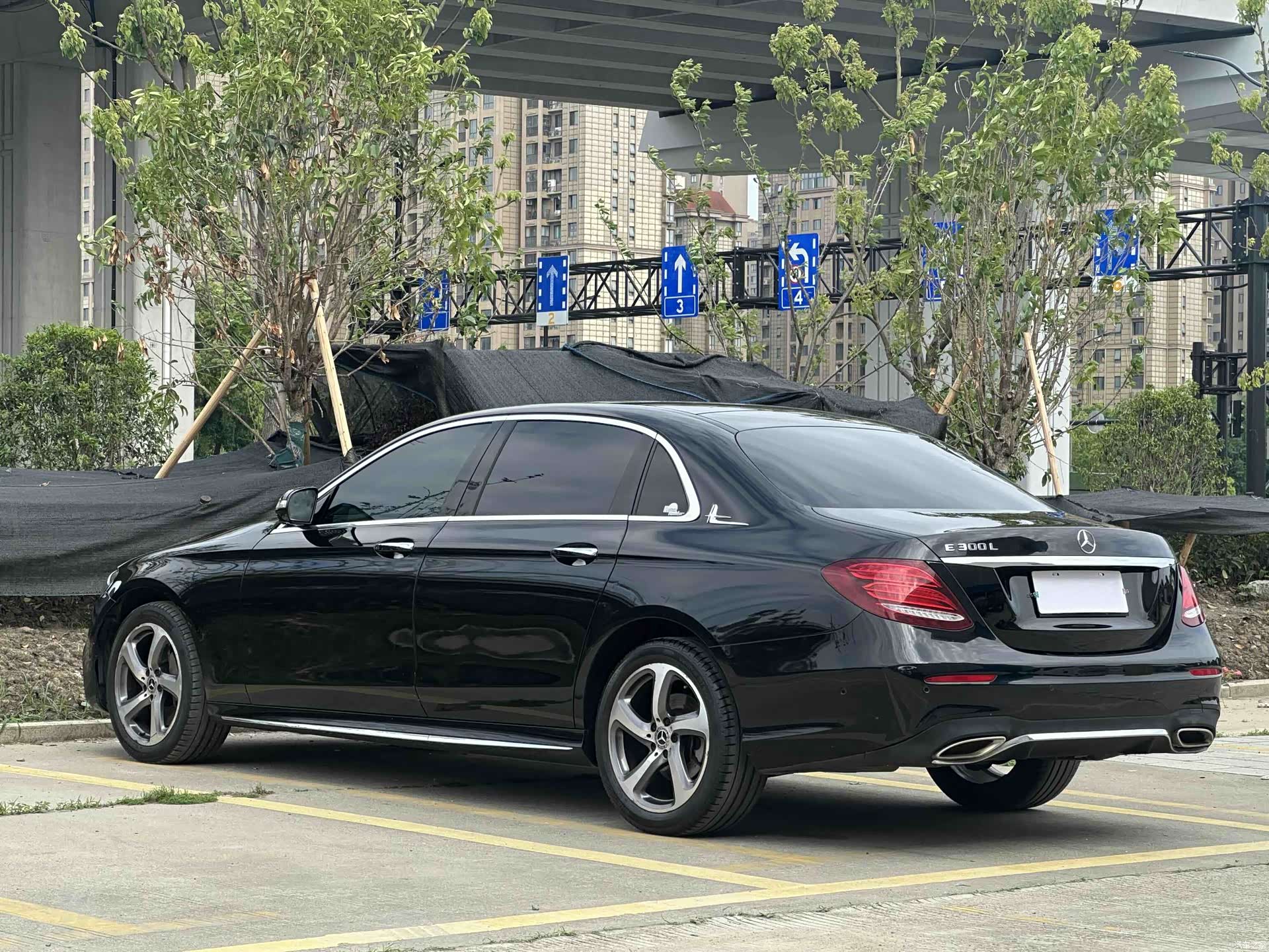 Mercedes-Benz E-Class, 2017 9