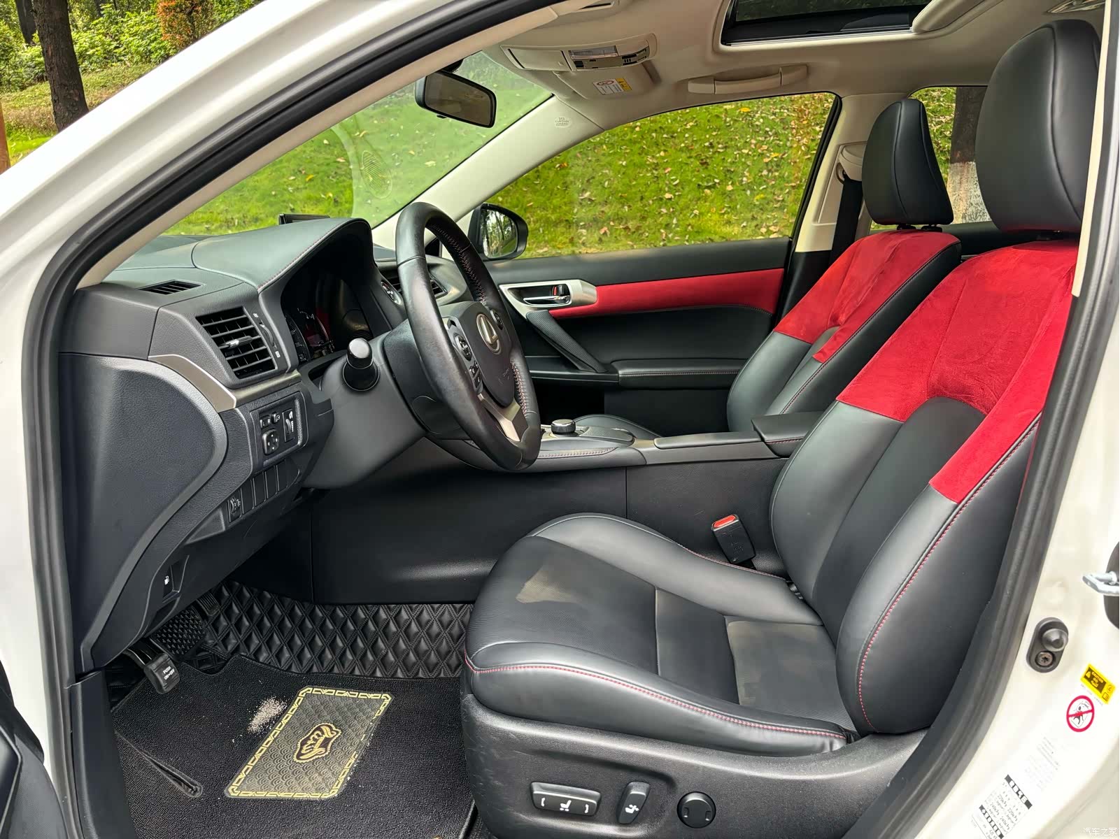 Lexus CT, 2018 8