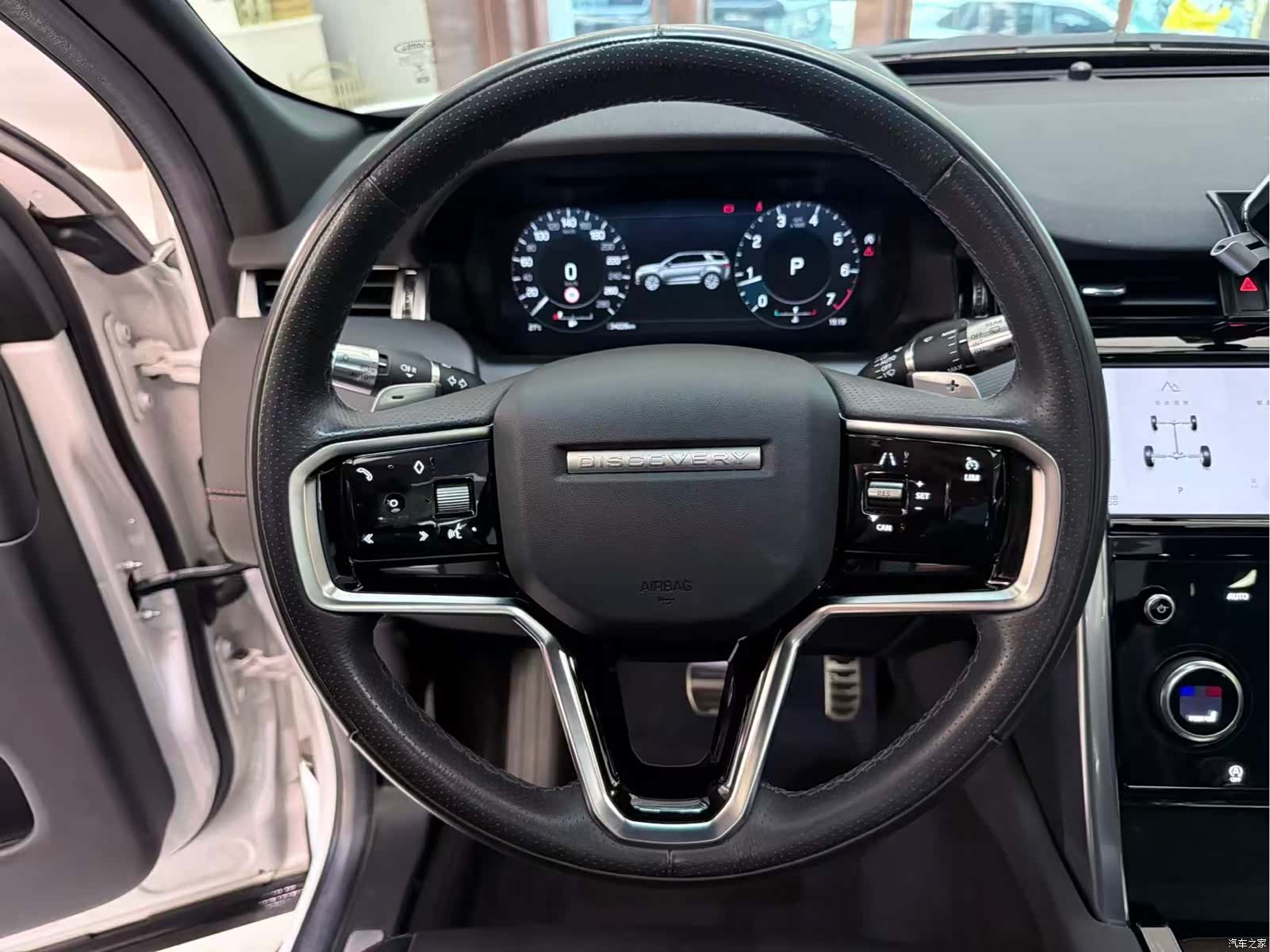 Land Rover Discovery, 2023 11