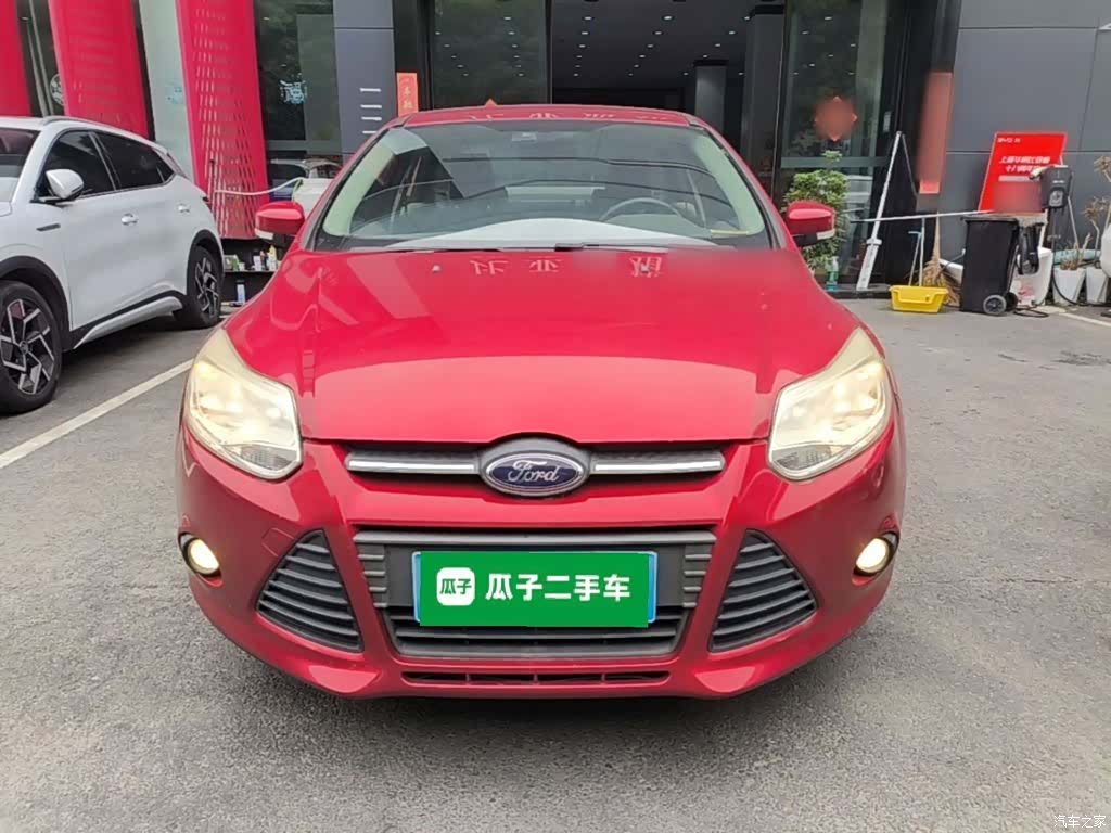 Ford Focus, 2015 3