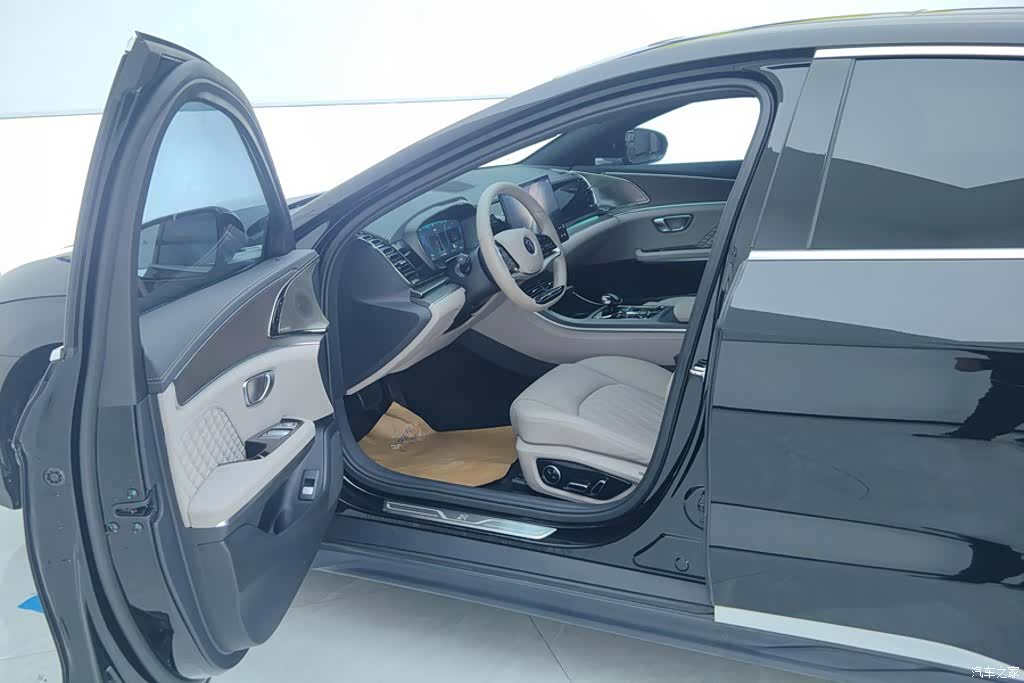 BYD Han, 2024 9