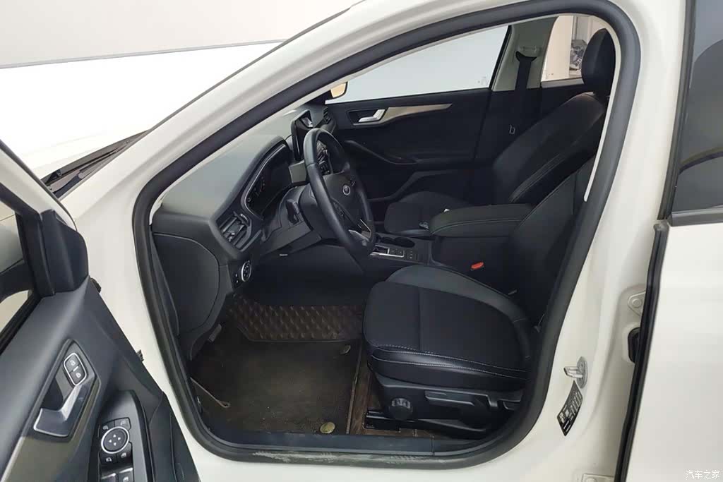 Ford Focus, 2020 9