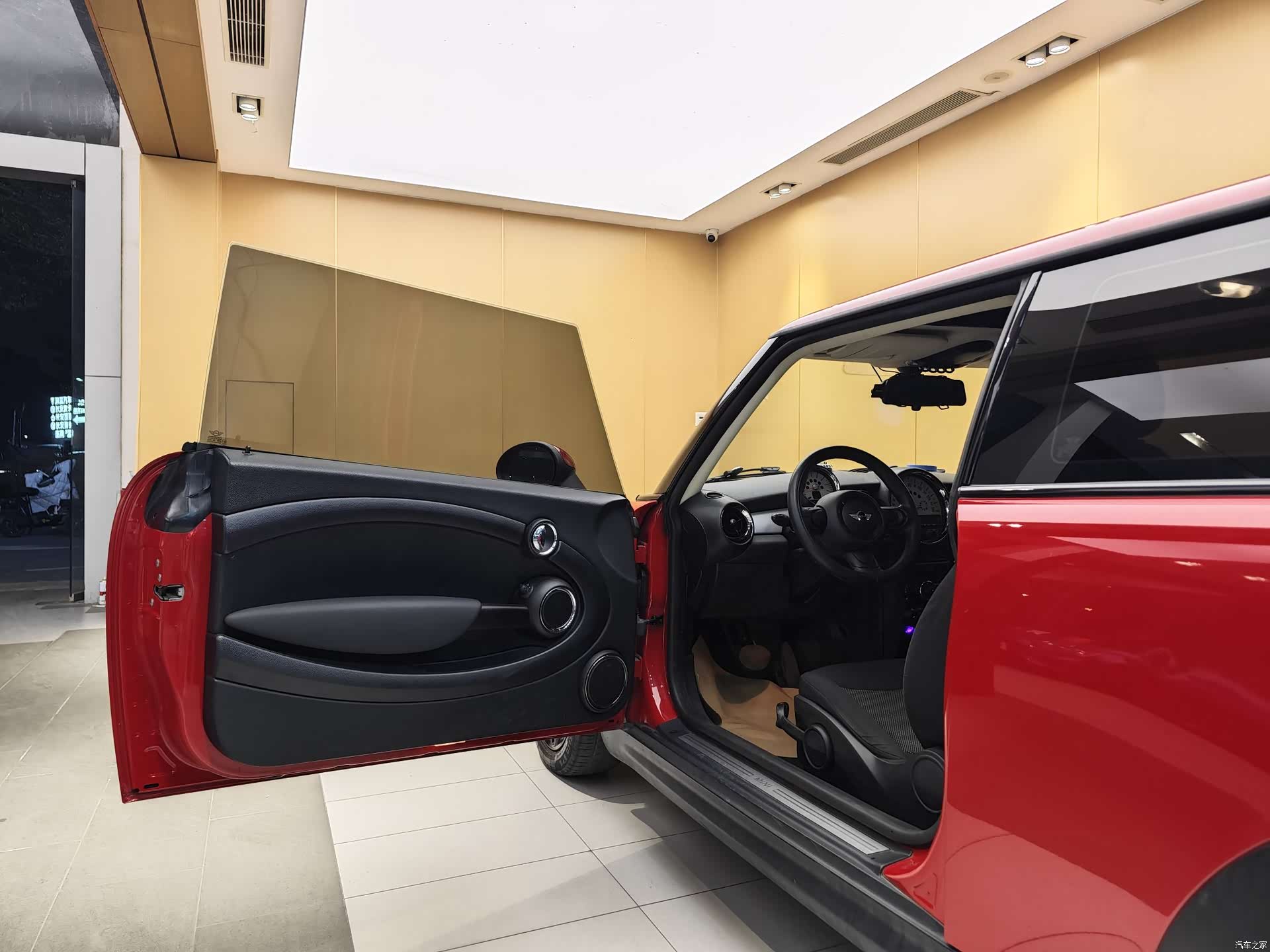 Mini ONE, 2014 7