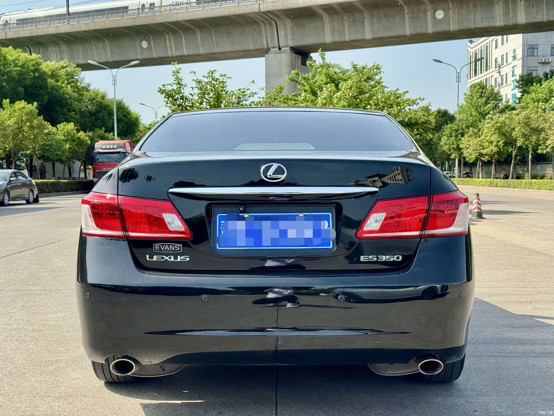 Lexus ES, 2013 8