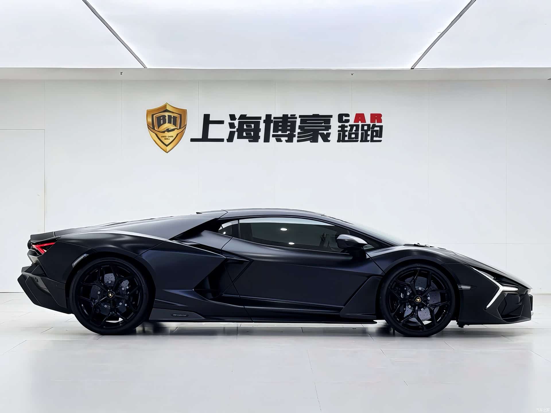 Lamborghini Revuelto, 2025 17