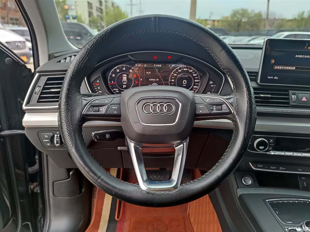 Audi Q5L, 2019 12