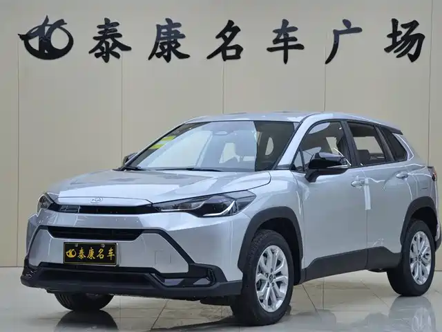 Toyota Frontlander 2026 — купить из Китая под заказ