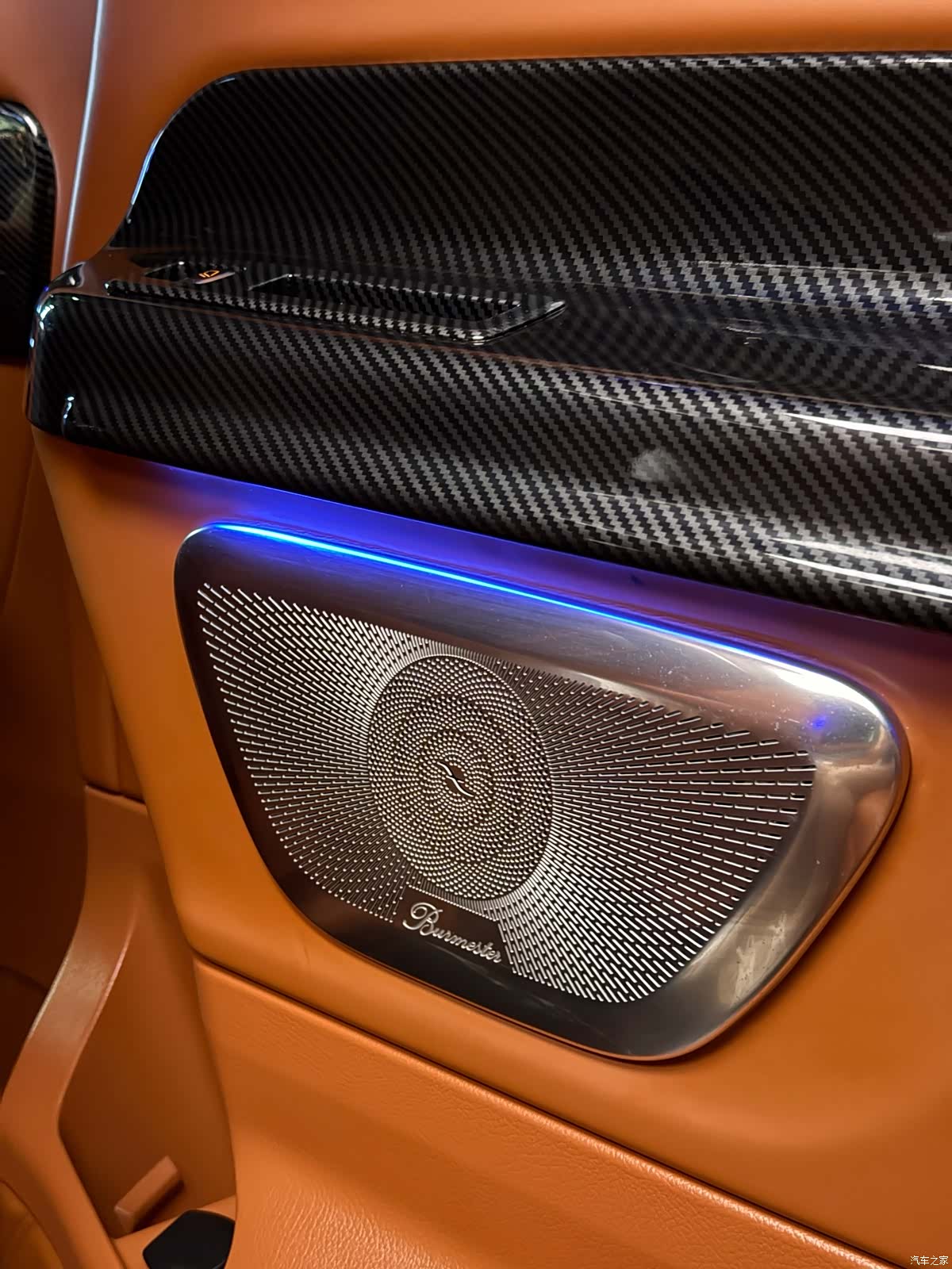 Mercedes-Benz 7, 2023 7