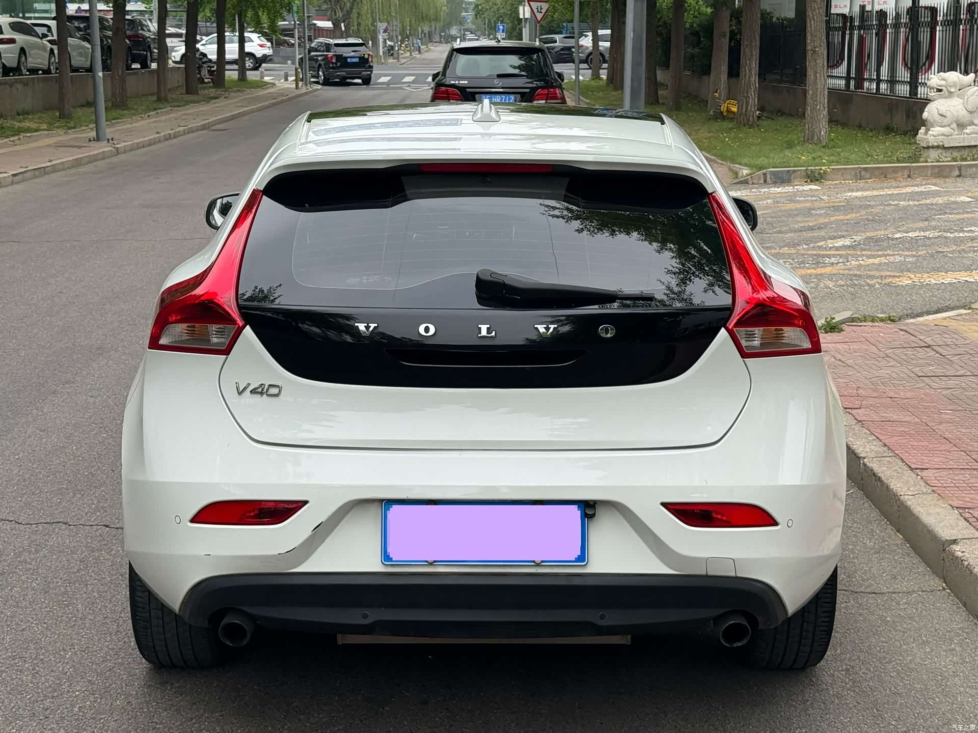 Volvo V40, 2015 22