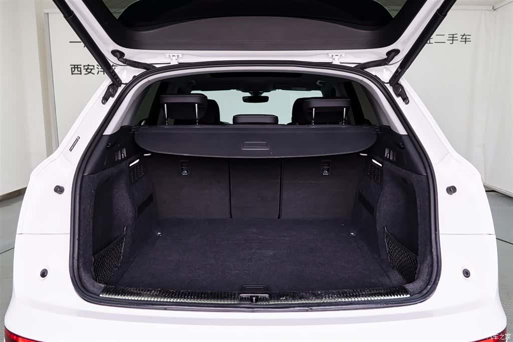 Audi Q5L, 2023 9