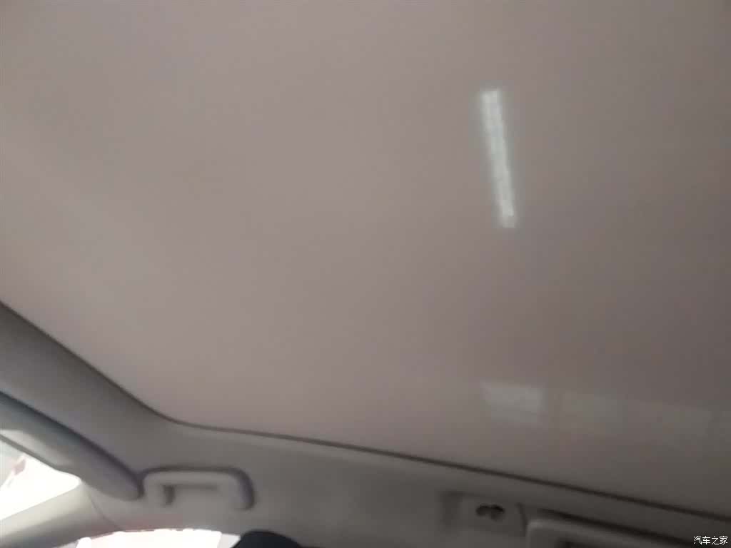 Volvo V40, 2019 18