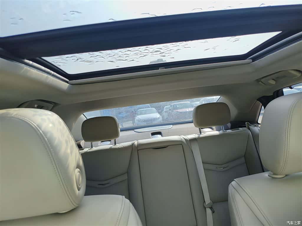 Cadillac XTS, 2015 18