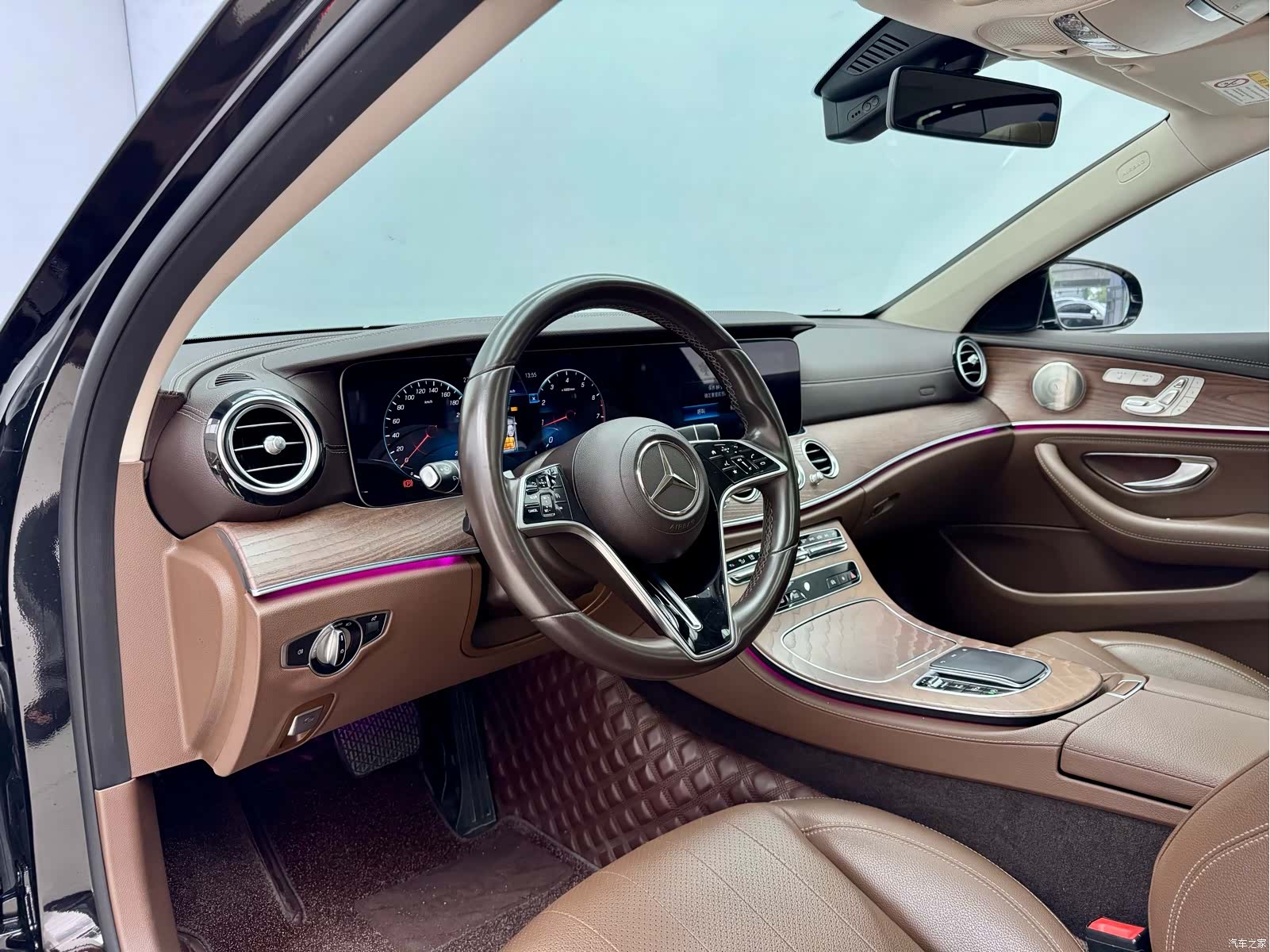 Mercedes-Benz E-Class, 2022 7
