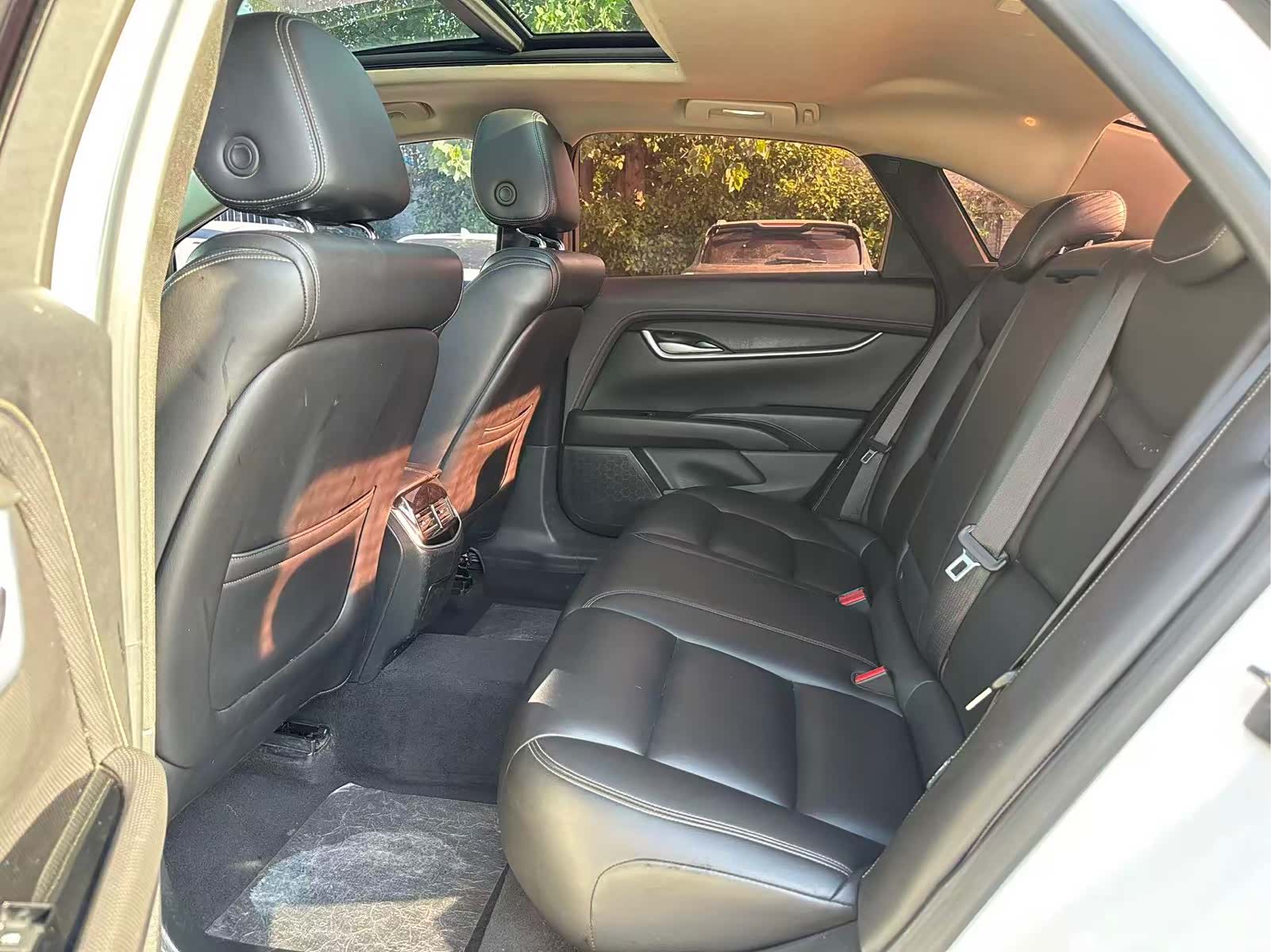 Cadillac XTS, 2018 8