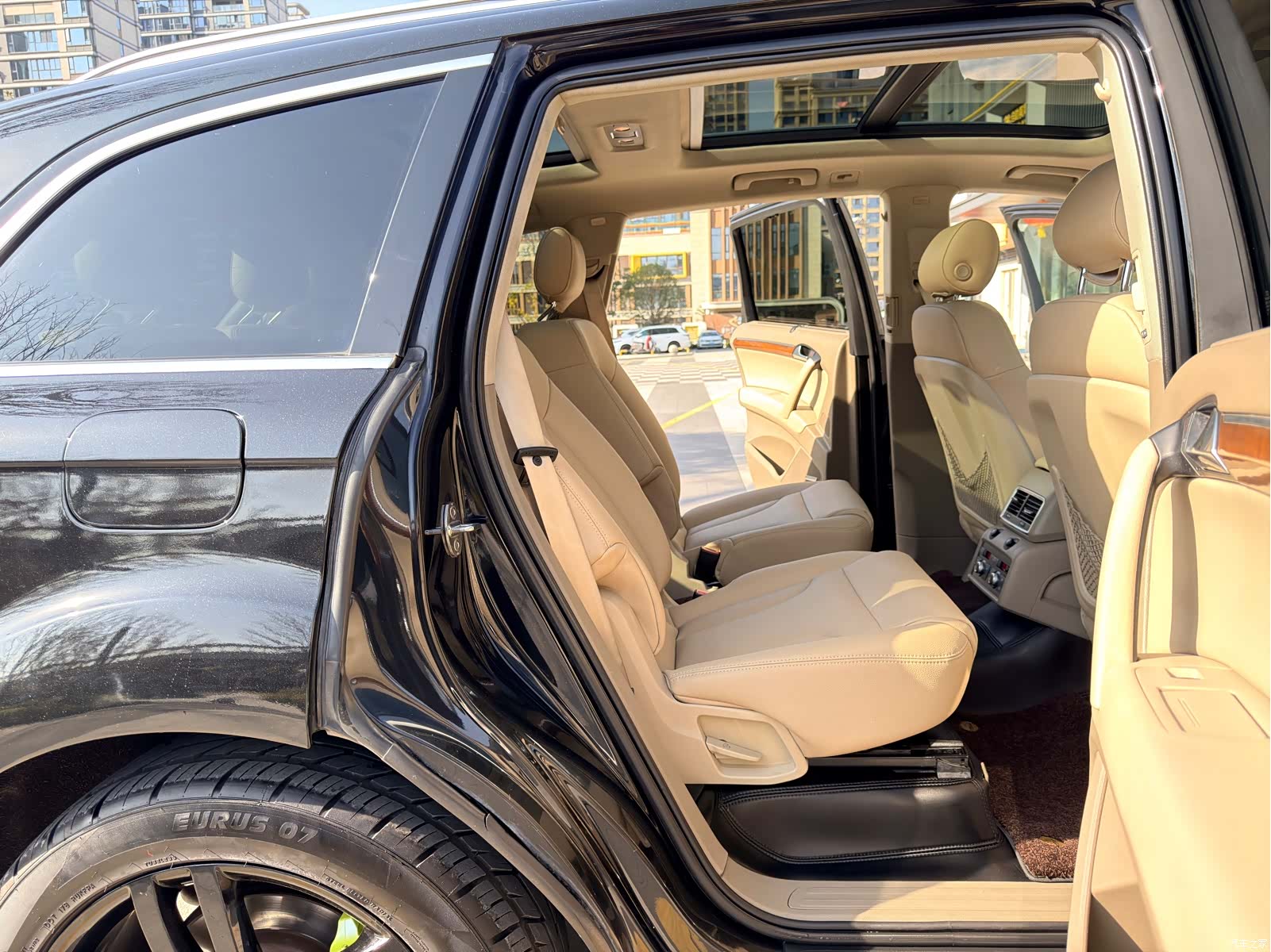 Audi Q7, 2007 8