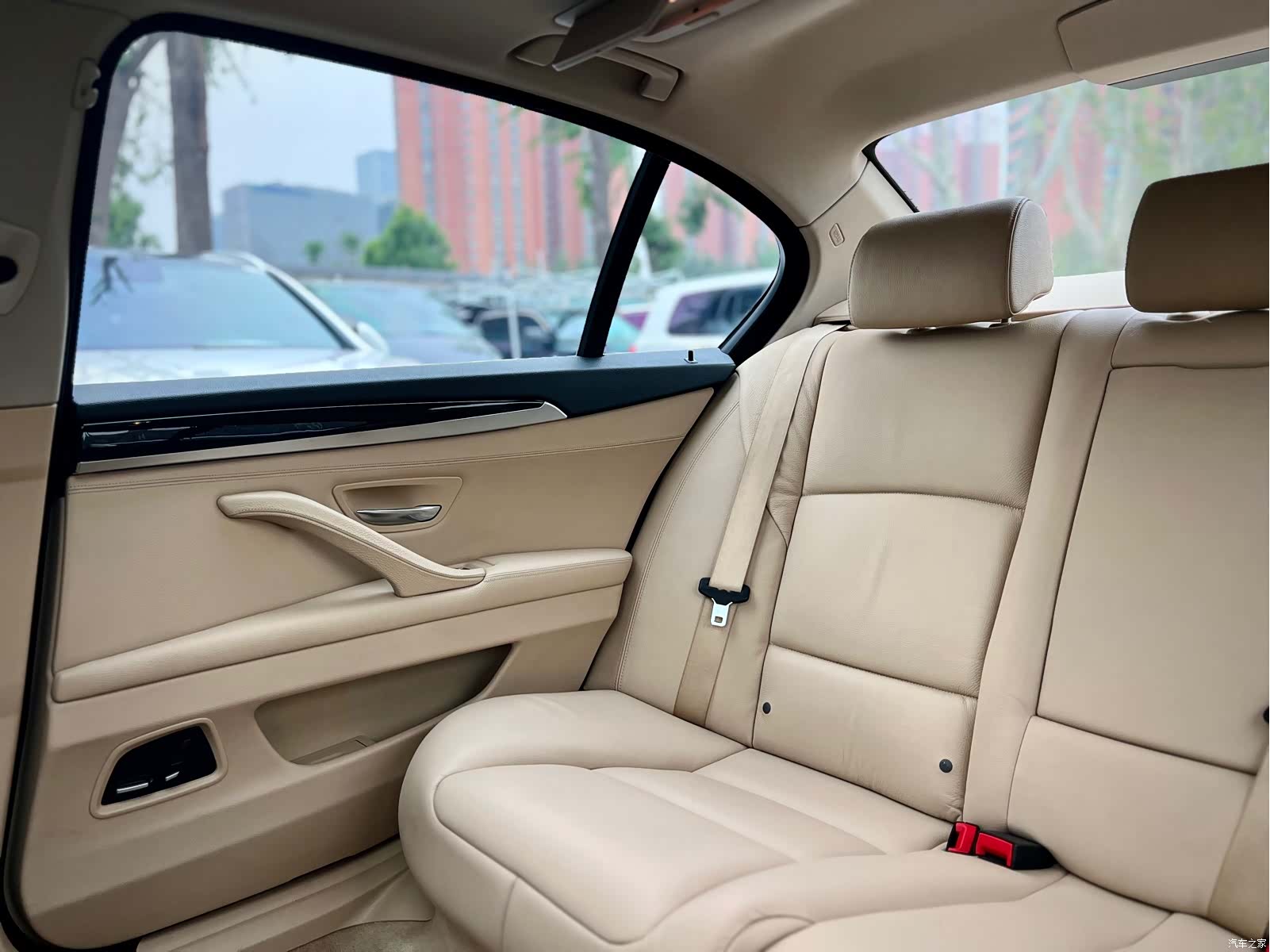 BMW 5 Series, 2012 34