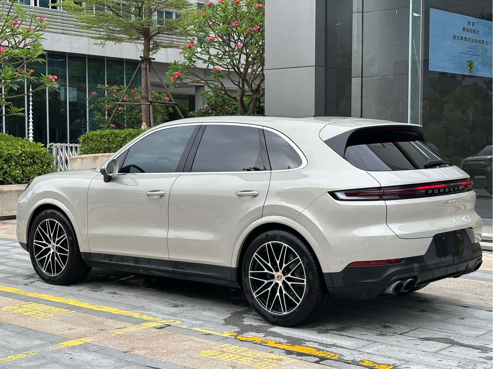 Porsche Cayenne, 2025 15