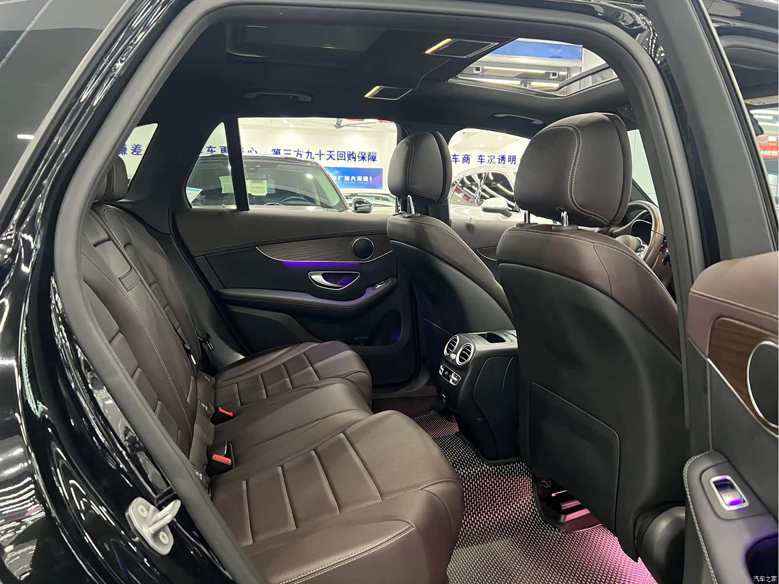 Mercedes-Benz GLC, 2023 11