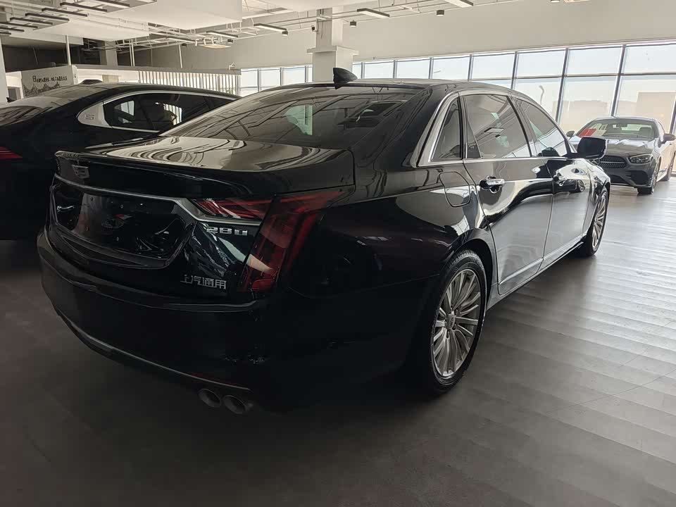 Cadillac CT6