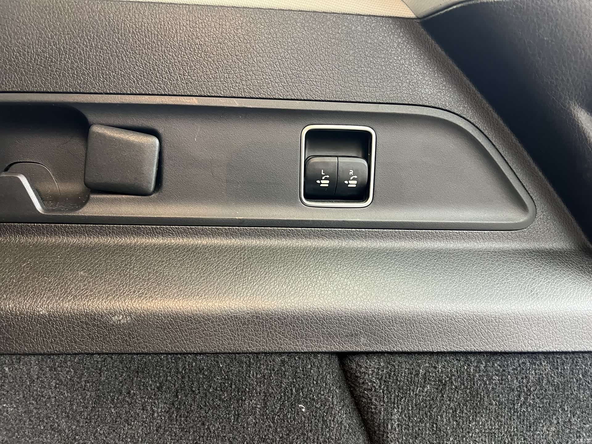 Mercedes-Benz GLE, 2022 33