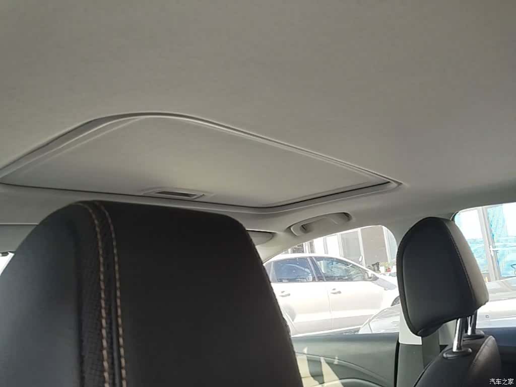 Buick Verano, 2022 18