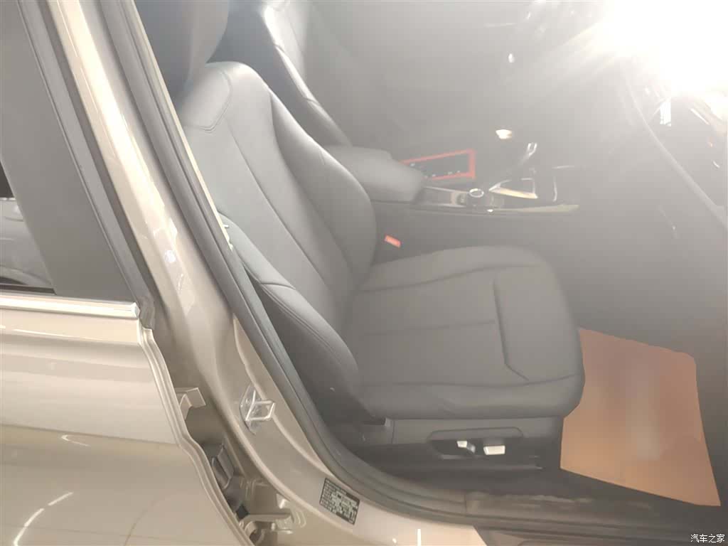 BMW 3 Series, 2017 16