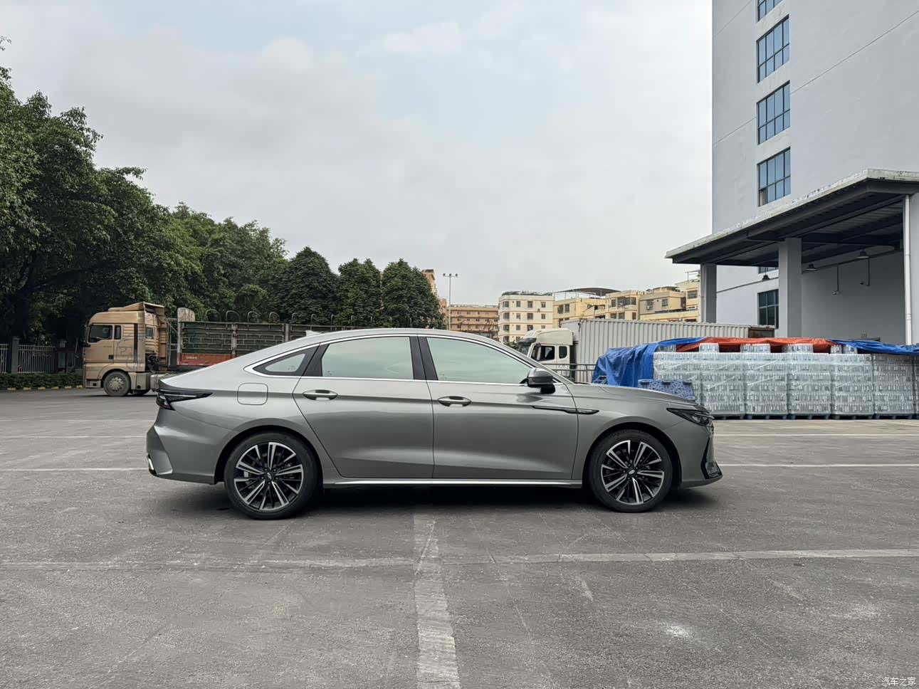 Chery Arrizo 8, 2022 41