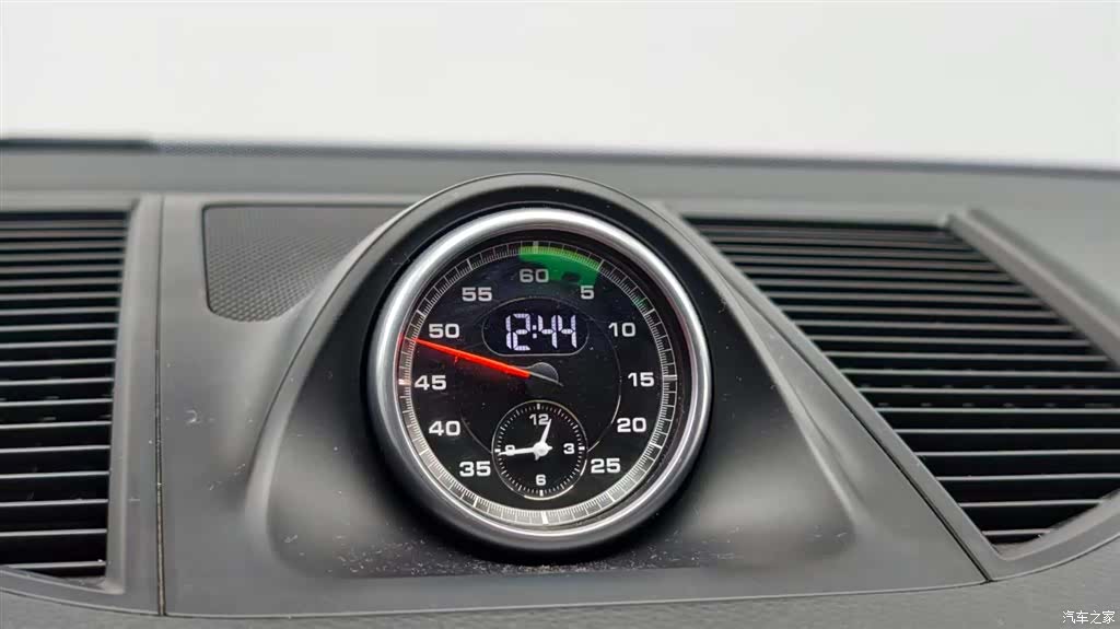Porsche Macan, 2015 16