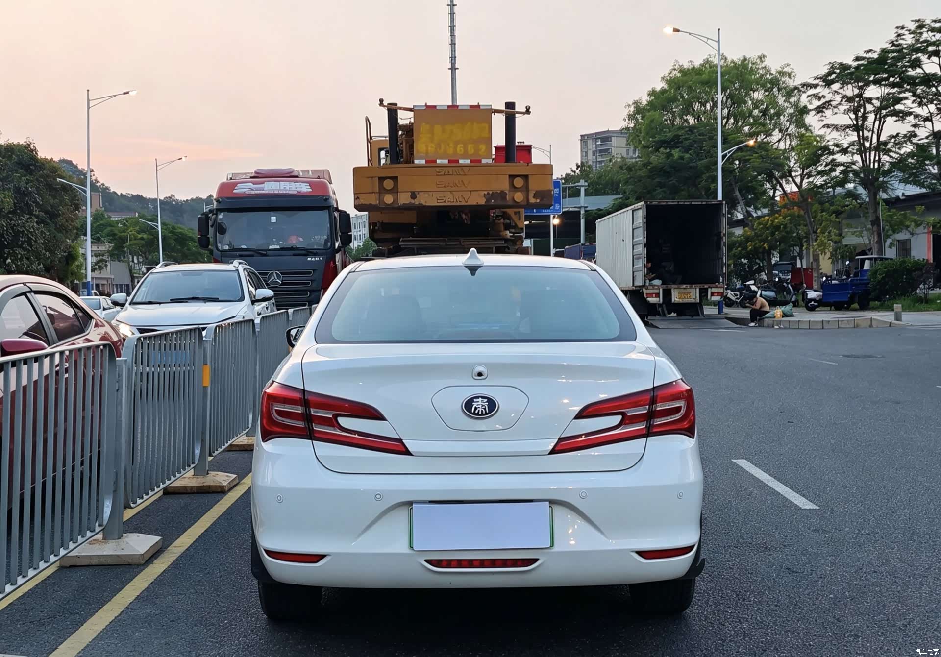 BYD Qin, 2018 12
